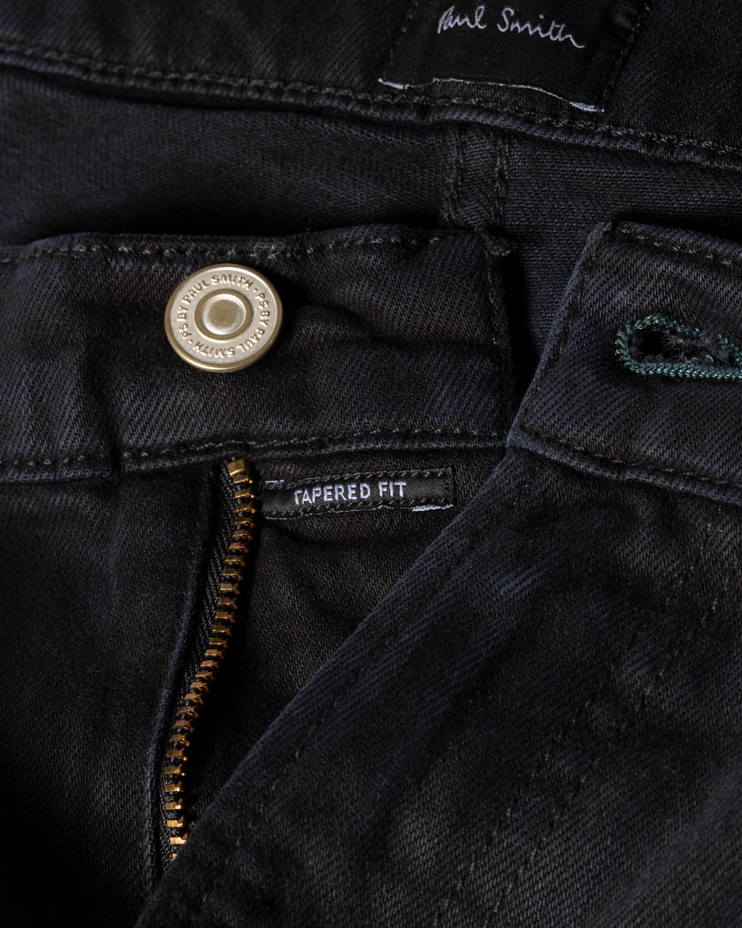 Men's Tapered-Fit Black Mid-Wash Stretch Jeans