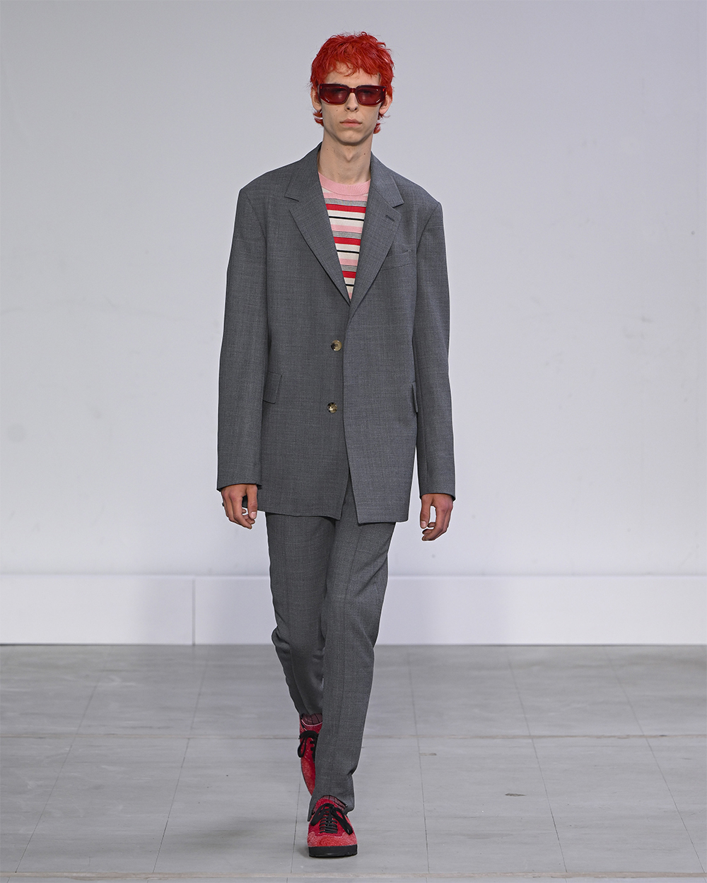Paul Smith Fall 2025 Men's Fashion Show | The Impression