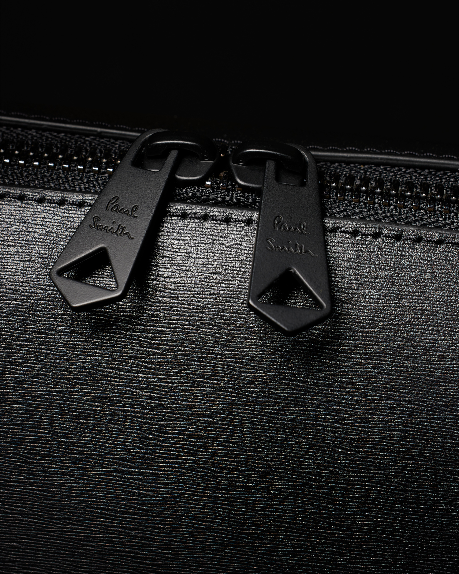 shu_m　　　　　　　　　　　　　　　　　【極厚革】Ｐａｕｌ Ｓｍｉｔｈ Black Straw-Grain Embossed Leather Folio