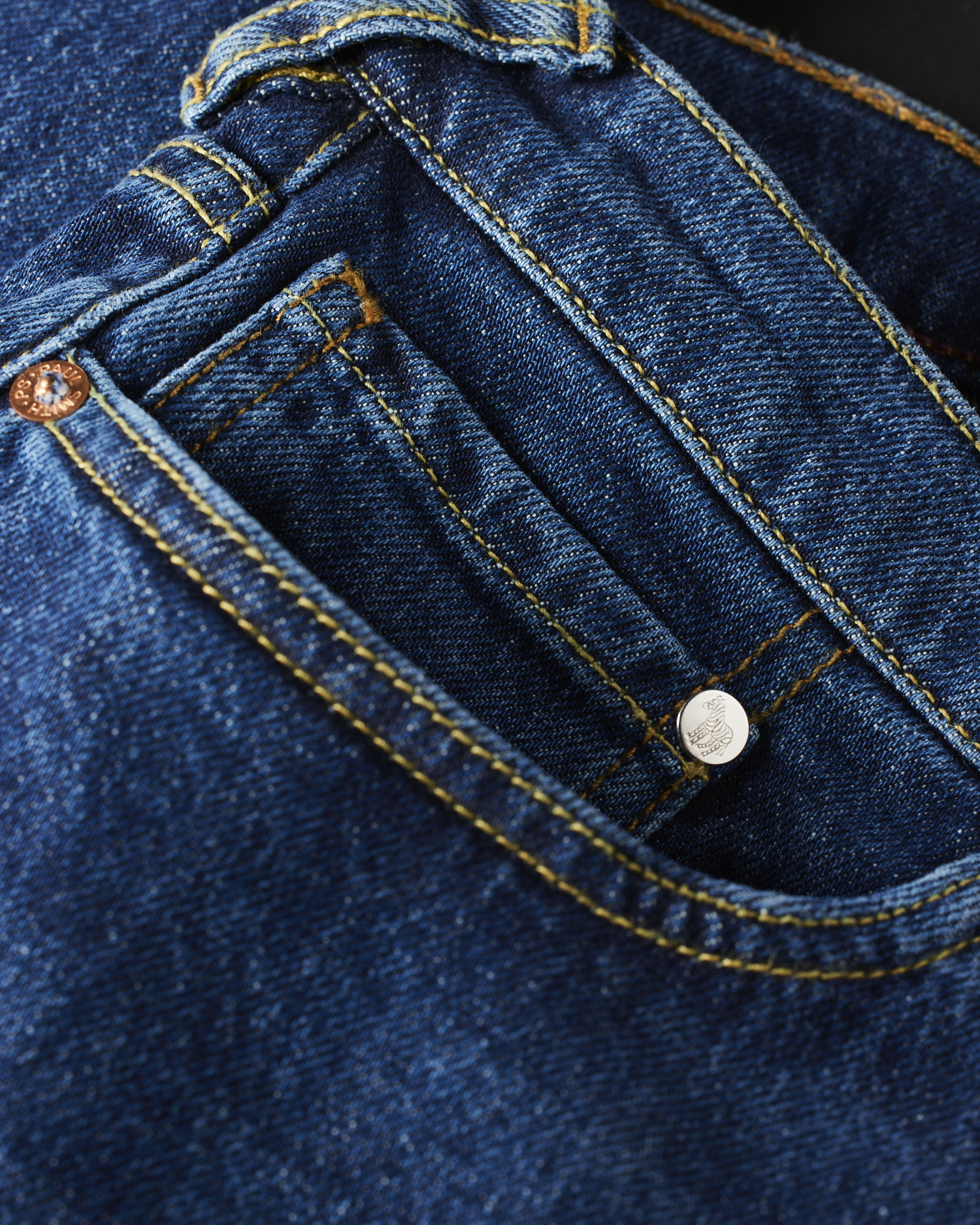 【PS25FW186】PAUL SMITH ジーンズ M2A 301ZW T21601 Men's Tapered-Fit Antique Wash 'Organic Reflex Stretch' Jeans